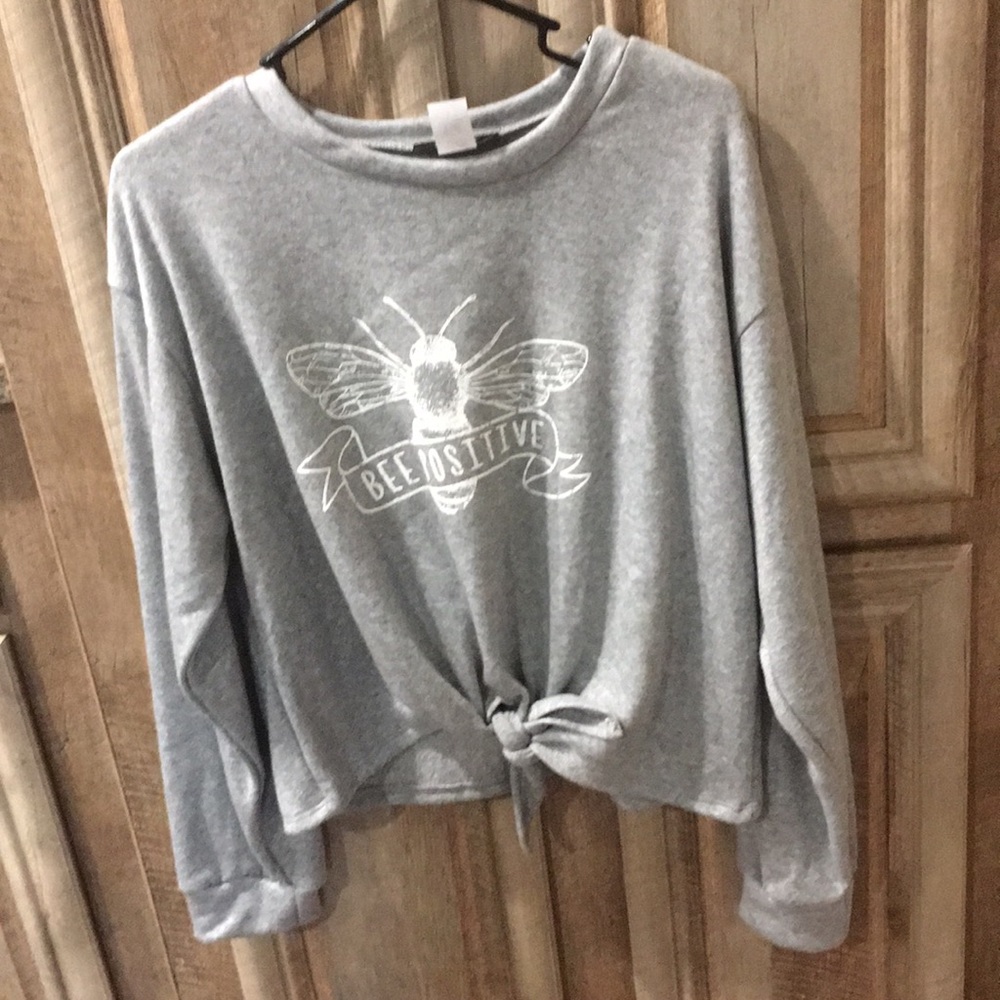 New “Queen Bees” Top (Women’s Size Large)